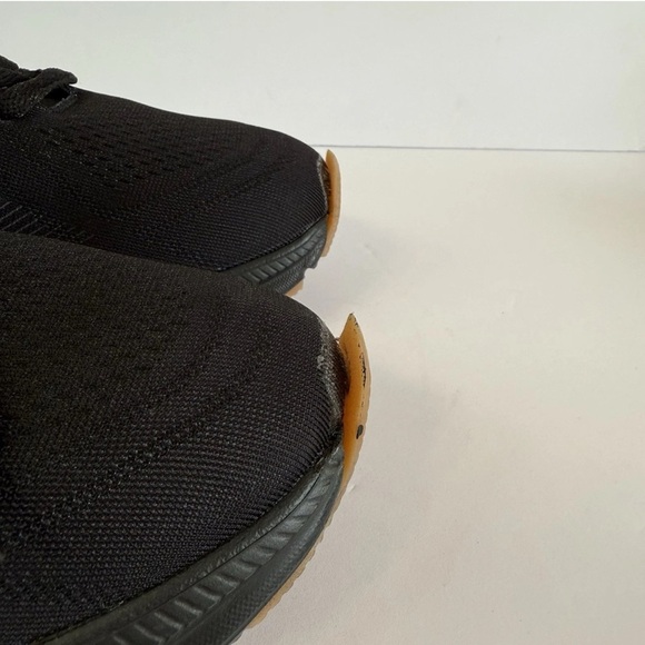 Men’s RBX Black Tennis Shoes - Picture 2 of 7